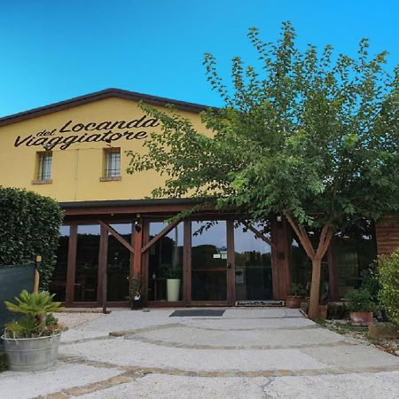 Osteria E Locanda Del Viaggiatore Russi Exterior photo